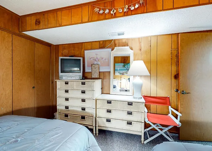 Sea Terrace 809